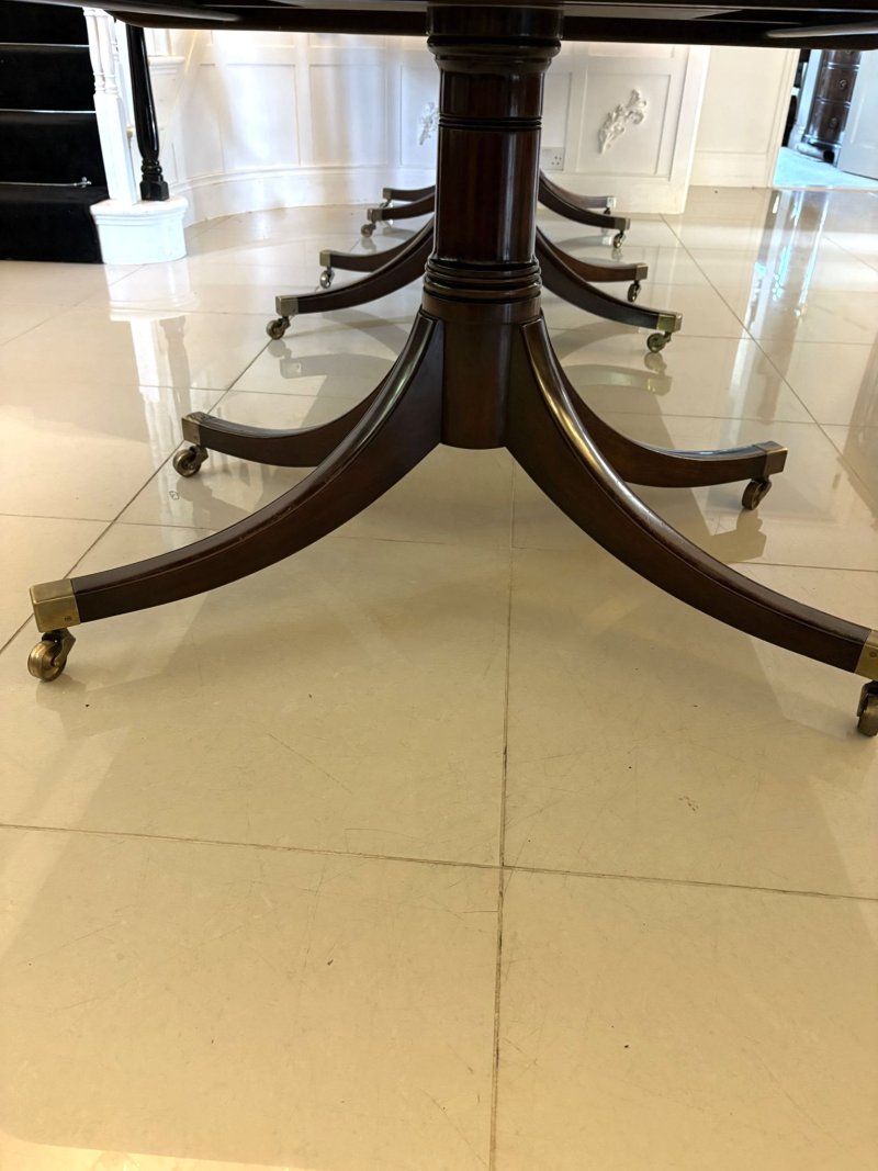 Large Antique Edwardian 18 Seater Superb Quality Figured Mahogany 3 Pilar Dining Table - Image 17